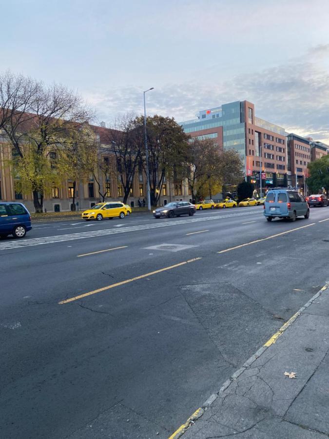 Pj Apartment Budapest Eksteriør bilde